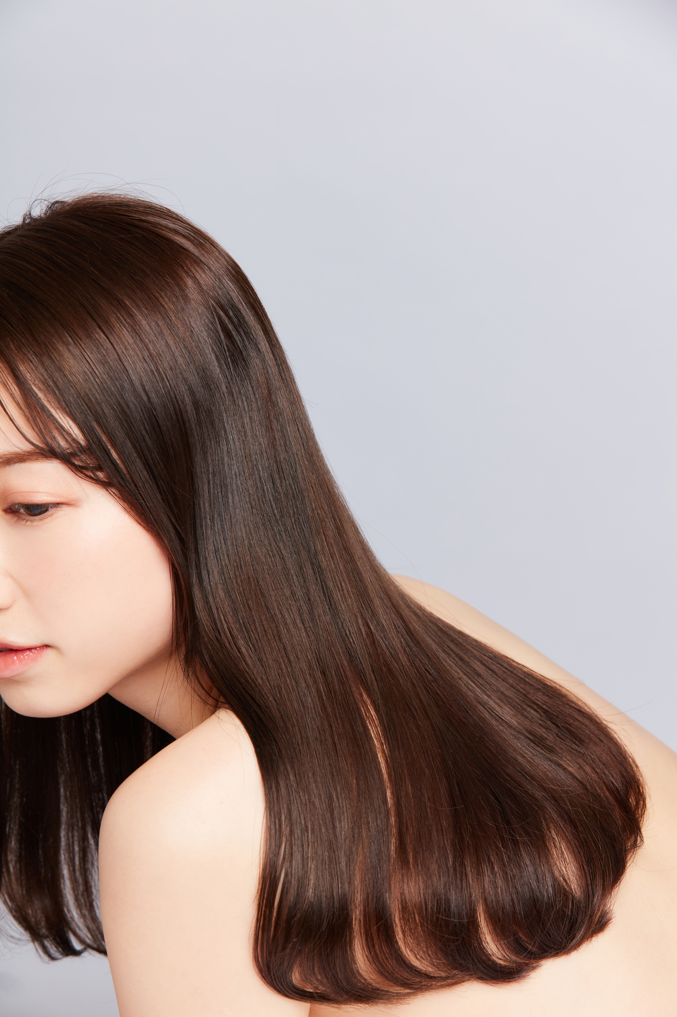 Splashのトリートメンでサラサラなヘアの女性